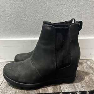 Sorel Joan or Arctic Wedge Bootie 6.5